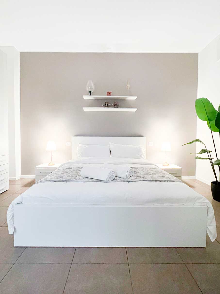 testa-house-1-appartemanto-bergamo-camera-da-letto-matrimoniale-letti-singoli