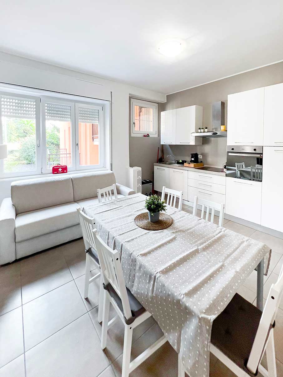 testa-house-1-appartemanto-bergamo-cucina-completa