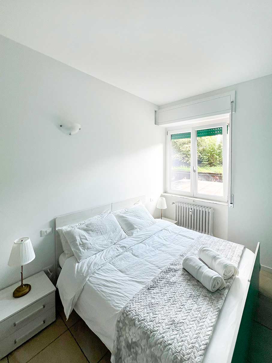 testa-house-2-appartemanto-bergamo-camera-da-letto-matrimoniale